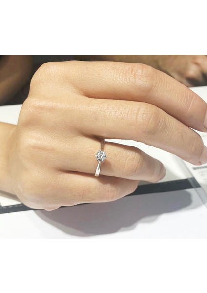 0.40 Ct D Vs Pırlanta Tektaş Yüzük fiyatları