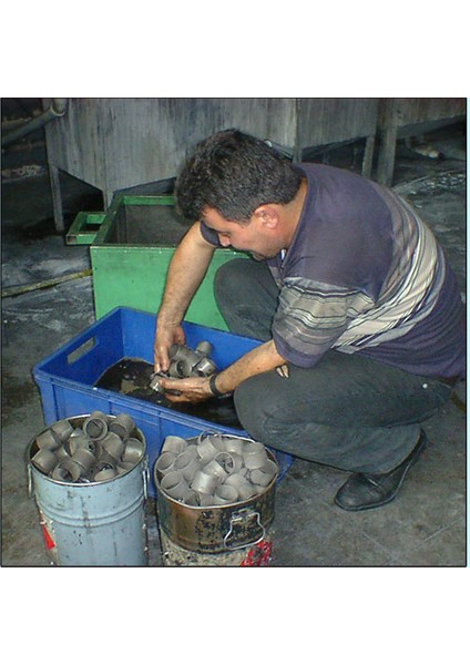 Makine Parçaları İçin Yağ ve Kir Sökücü Chemsol Material 1 kg