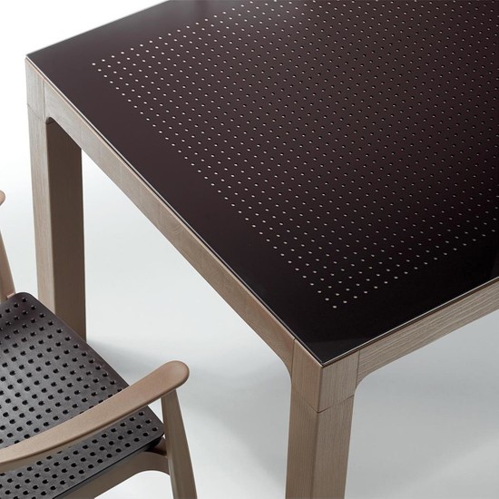 Novussi Seginus Bahçe Seti 4 Sandalye + 1 Camlı Masa Takımı Fiyatı