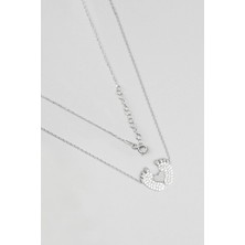 So CHIC Ayak Figürlü 18 Ayar  Beyaz Altın Kaplama 45 Cm Gümüş Anne Bebek Kolye