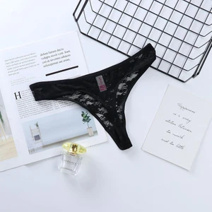 Siyah Dantel Kadın String