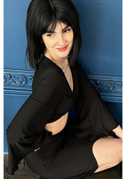 Siyah Yarasa Kollu Anvelop Crop Bluz fırsatları