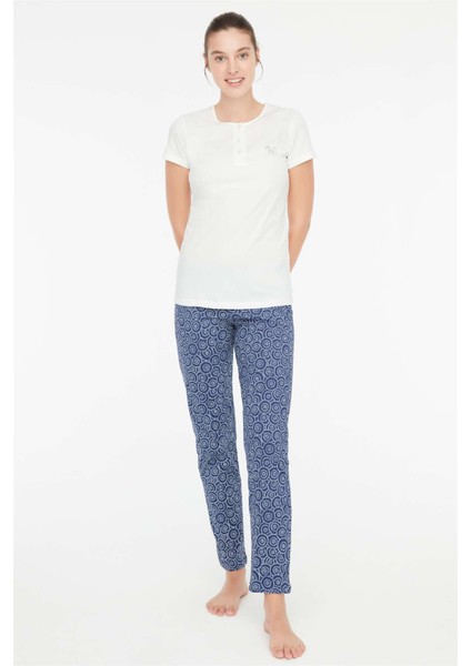 - Kadın Ekru Battal Pijama Takımı 3887