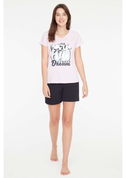 - Kadın Pembe V-Yaka Şort Takımı 3878