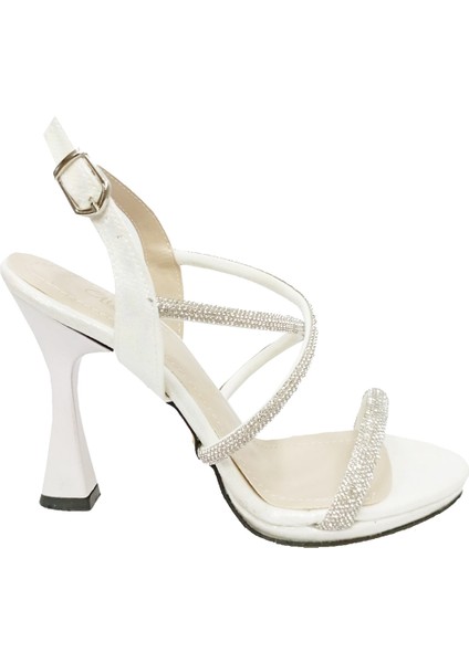 808 Parlak Deri Kare Topuk Taşlı Kadın Sandalet modelleri