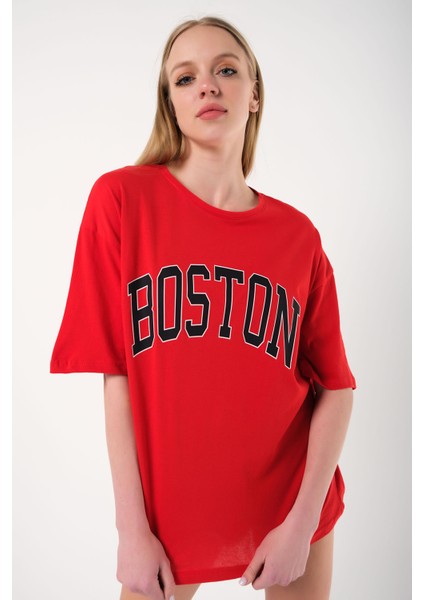 Kadın Boston Baskılı Oversize T-Shirt