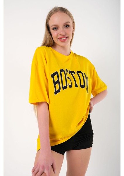 Kadın Boston Baskılı Oversize T-Shirt