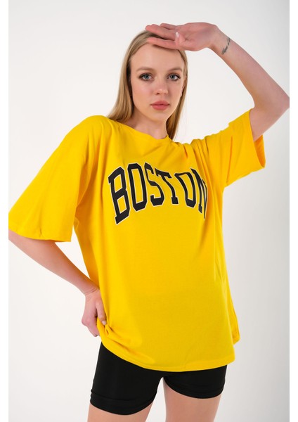 Kadın Boston Baskılı Oversize T-Shirt