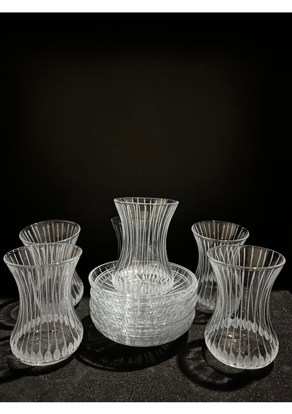 İnce Belli 12 Parça 6 Kişilik Çay Takımı 1 takımda hediyesi var toplam 24 parca