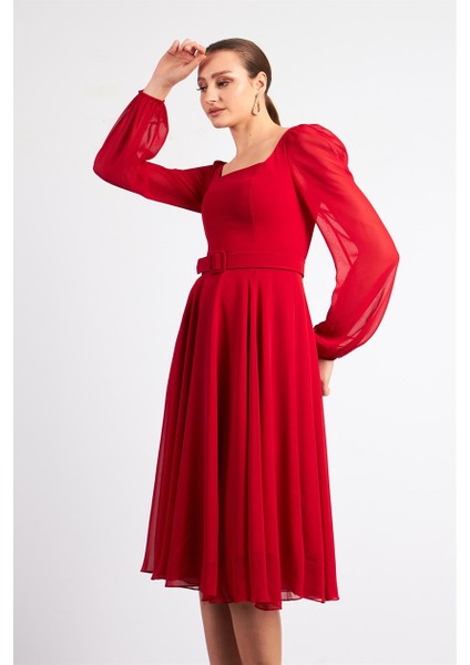 Kırmızı Kare Yaka Şifon Abiye Elbise