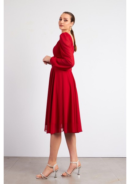 Kırmızı Kare Yaka Şifon Abiye Elbise indirimleri