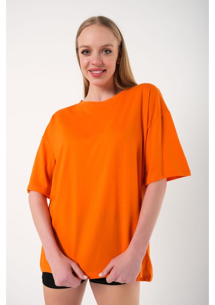 Kadın Ters Düz Nothing Baskılı Oversize T-Shirt