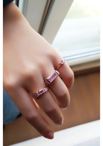 Ithal Pembe Beyaz Zirkon Taş Detaylı Gümüş Yüzük fiyatları