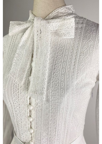 G0015 Dantel Detay Piliseli Elbise Beyaz modelleri