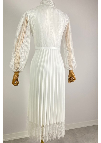 G0015 Dantel Detay Piliseli Elbise Beyaz indirimleri