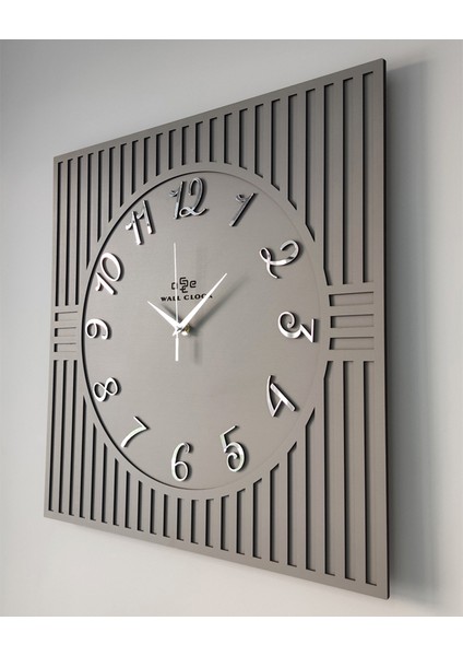 Kare Çizgi Desenli Türkçe Rakam Dekoratif 50X50CM Duvar Saati modelleri