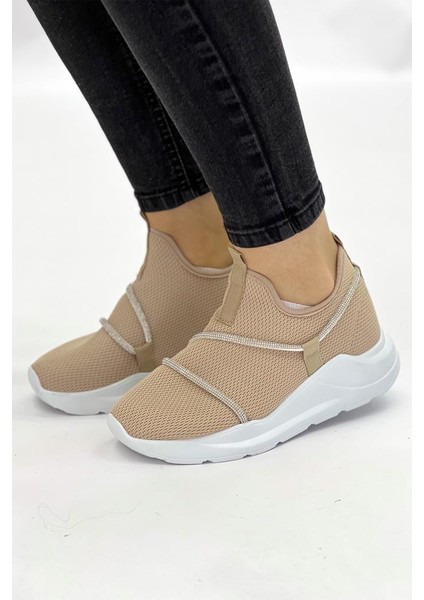 Z6357 Taşlı Fileli Hafif Bej Kadın Sneaker