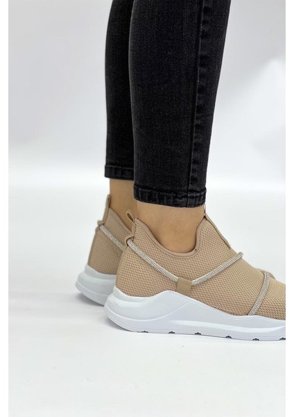 Z6357 Taşlı Fileli Hafif Bej Kadın Sneaker