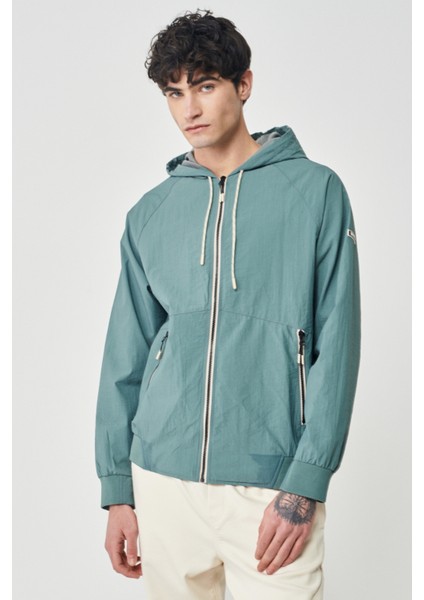 Regular Fit Normal Kesim Kapüşonlu Tam Fermuarlı Mint Yeşili Ceket
