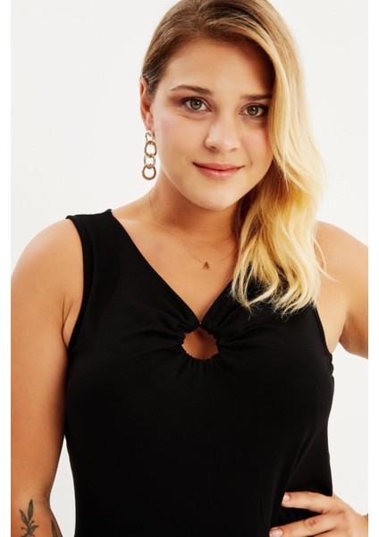 Halka Detay Kolsuz Penye Elbise fırsatları