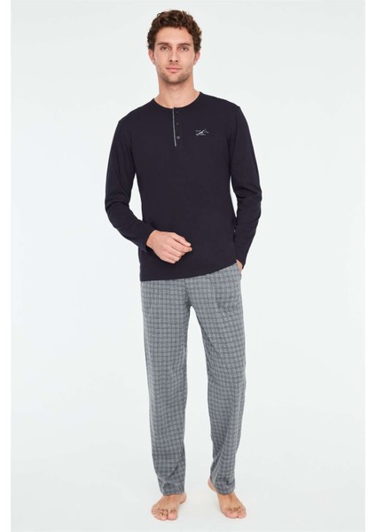 - Erkek Lacivert Patlı Pijama Takımı