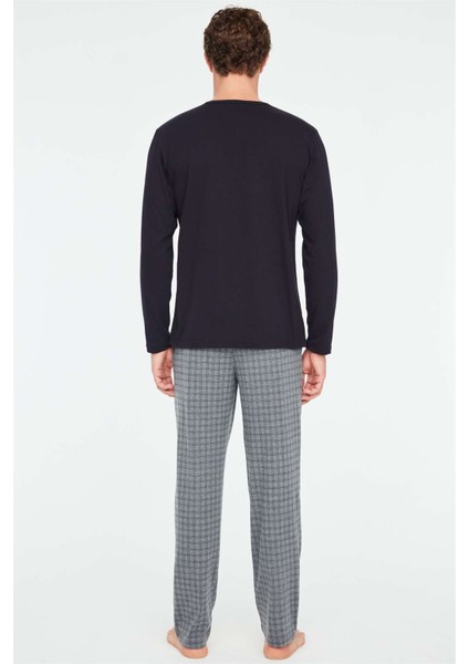 - Erkek Lacivert Patlı Pijama Takımı modelleri