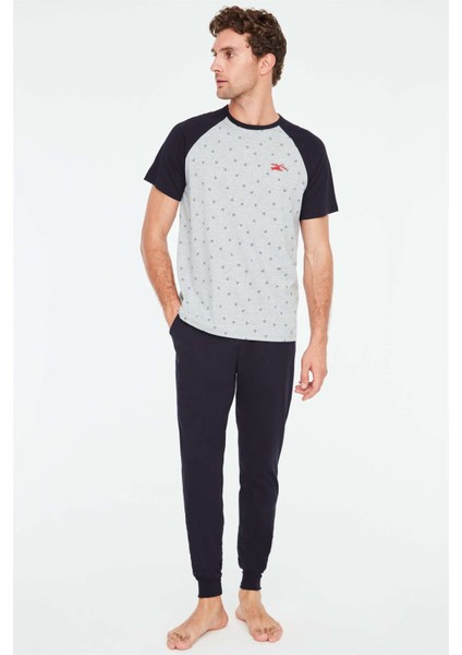 - Erkek Lacivert Yuvarlak Yaka Pijama Takımı