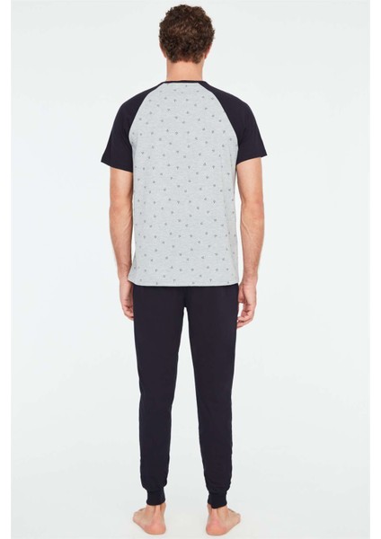 - Erkek Lacivert Yuvarlak Yaka Pijama Takımı modelleri