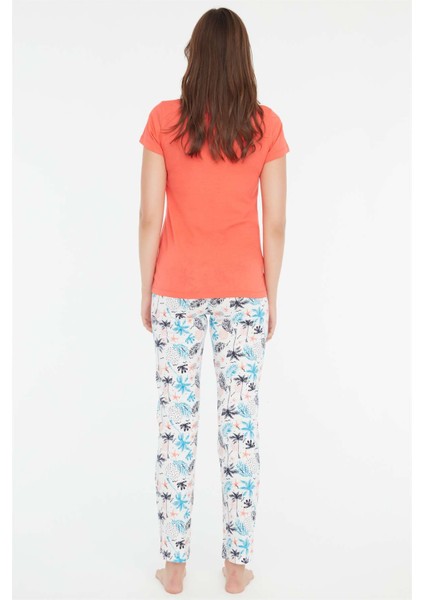 - Kadın Mercan Yuvarlak Yaka Pijama Takımı 3852