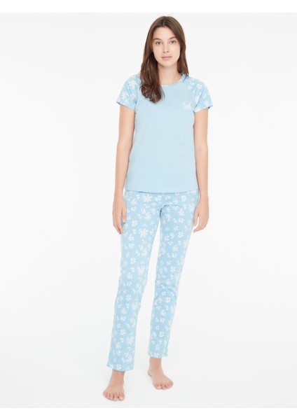 - Kadın Mavi Yuvarlak Yaka Pijama Takımı 3857
