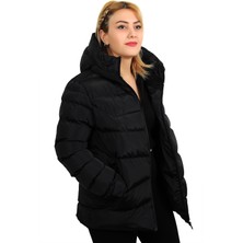 Freemen Kadın Siyah Kapüşonlu Astarlı Su Geçirmez Rüzgara Dayanıklı Şişme Mont & Kaban & Parka