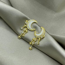 Jewel By Aila Yıldız Sallantılı Ay Gümüş Küpe