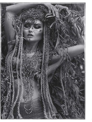 SHOP365 Örgülü Güzel Kadın Siyah Beyaz Dekoratif Güzellik Moda Poster P-000039