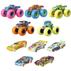 Hot Wheels Monster Trucks Karanlıkta Parlayan Araçlar Paketi, 3 yaş ve üzeri, HCB57