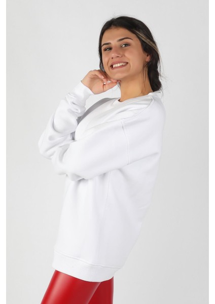 Kadın Sıfır Yaka Baskılı Sweatshirt indirimleri