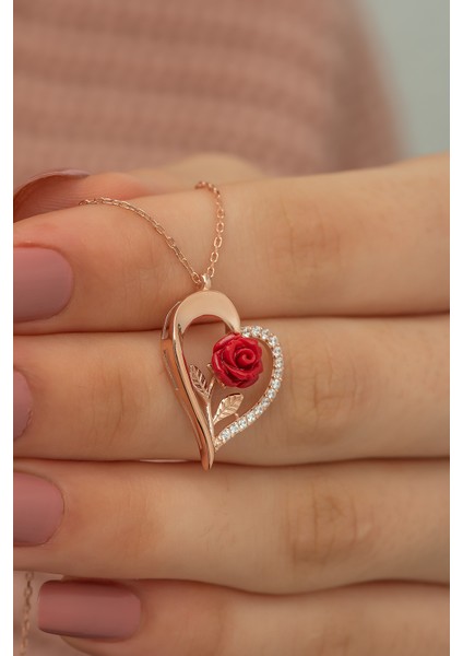 925 Ayar Rose Kırmızı Gül Kalp Kadın Gümüş Kolye