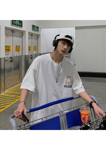 Priatinker Cat Sırt Baskılı Beyaz Oversize T-Shirt fiyatları