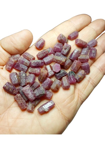 Yakut Taşı Kütle Ham Parça Altıgen ve Benzeri Formda 2-2,49 Gram Aralığı