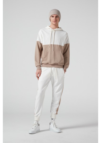 Bej-Krem Kapüşonlu Erkek Eşofman Takımı fırsatları