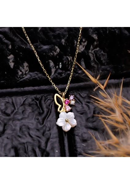 925 Ayar Gümüş Manolya Kelebek Kolye