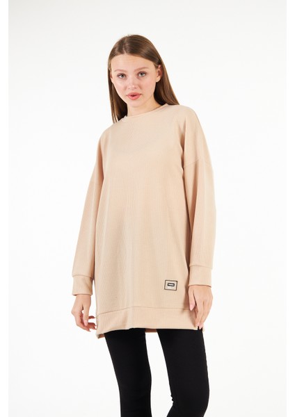 Kadın Camel Tunik Fitilli Tiril Kumaş Yırtmaçlı Tunik Armalı Oversize Tunik