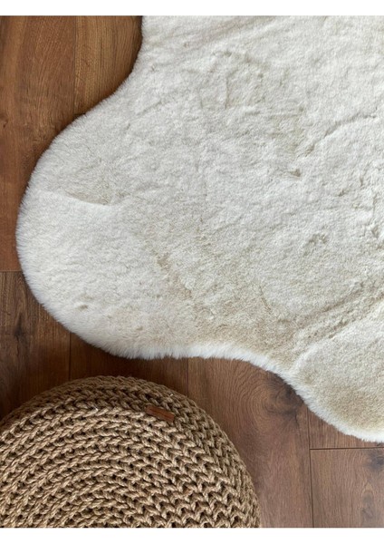 Tavşan Tüyü Post Peluş Ultra Yumuşak Post Puffy Krem indirimleri