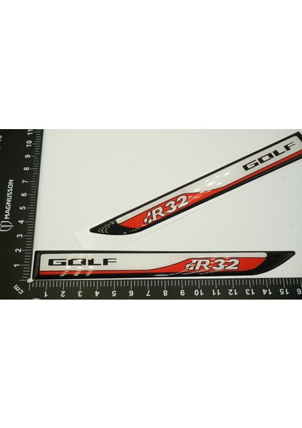 Volkswagen Golf R32 Yan Aynalar ve Çamurluk Yanı Damla Desen Bıçak Logo Arma Seti fırsatları