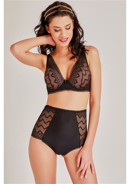 3748 - Zigzag Desen Dantelli Süngerli Sütyen