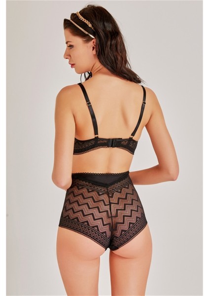 3748 - Zigzag Desen Dantelli Süngerli Sütyen