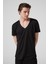 V Yaka Erkek T-Shirt 6