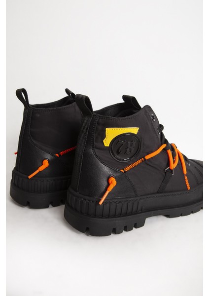 490 Nakış Detaylı Erkek Sneaker