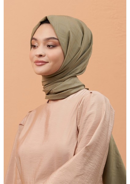 Çağla Loryan Scarf Tuana Şal