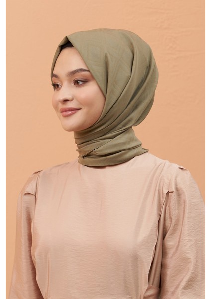 Çağla Loryan Scarf Tuana Şal