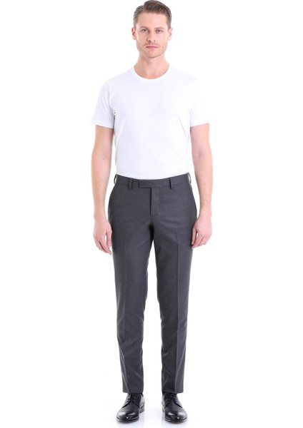 Gri Slim Fit Düz Yandan Cep Kumaş Pantolon